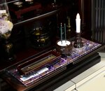 電池式のろうそくや線香など