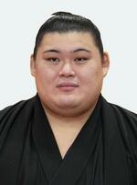 　大の里