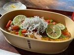 　「鮨喫茶すすす」では期間限定で徳島の郷土料理「かきまぜ」を提供している