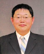 向瀬慎一氏