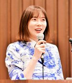 価値観が多様化する中、今後の企業経営のあり方について語る馬渕氏＝２２日、鳥取県米子市久米町のＡＮＡクラウンプラザホテル米子