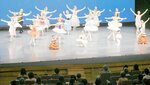 練習の成果を披露する生徒たち