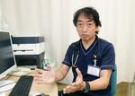　熱中症の危険性を語る埼玉慈恵病院の藤永剛副院長＝１０日、埼玉県熊谷市