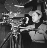 　女性映画監督としても活躍した俳優の田中絹代（田中絹代メモリアル協会提供）