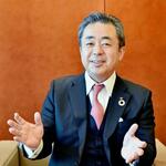 　インタビューに応じる住友生命保険の高田幸徳社長