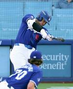 　実戦形式の打撃練習をするドジャース・大谷＝ロサンゼルス（共同）