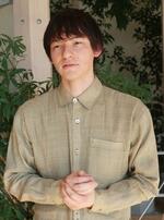 　「ｎｏｗ　ｌｏａｄｉｎｇ」を刊行した阿部大樹さん
