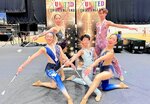 世界大会の舞台で奮闘したＢａｔｏｎキャンベルのメンバーら＝８月１３日、英国・リバプール（山本さん提供）