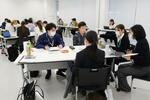 　新社会人が集まった合同研修＝２０２５年２月、岩手県宮古市（みやっこベース提供）