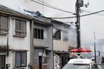 25日午後１時半ごろ、米子市冨士見町