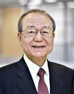 　元最高裁判事の泉徳治弁護士