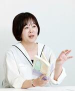 　「その土地の生きた言葉から歴史が浮かび上がってくる地域女性史に関心があります」と話す伊藤春奈さん