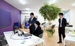 企業向け賃貸オフィスやコワーキングスペースがある江府町神奈川地区複合施設。新ビジネス創出と新たな地域交流の拠点として町が昨年整備した
