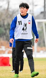 得意のフィード力で攻撃に変化を生む牛田援