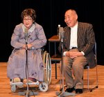 軽妙な掛け合いで会場を湧かせる宮川大助さん（右）と花子さん