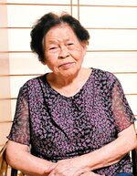 「戦争はいけん」と繰り返し話す下森さん＝７日、米子市大崎の自宅