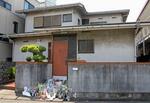 　岡崎彩咲陽さんの遺体が見つかった住宅＝５日午前、川崎市川崎区