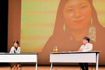 来場者からの質問に答える尾崎さん（右）と吉田さん（中央）