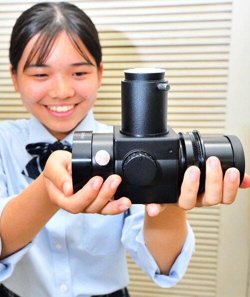 米子高専科学部の学生が開発した波長較正ユニット「ＴＯＲＩＨＩＫＯ」