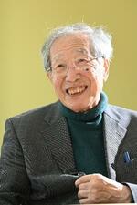 　インタビューに答える甘利俊一さん＝２０２４年１１月、埼玉県和光市の理化学研究所