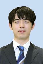 　藤井聡太七冠