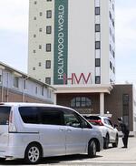 　昨年６月、バーベキュー中の事故を巡る保護者向け説明会が開かれたハリウッドワールド美容専門学校＝福岡県柳川市