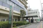 　「赤ちゃんポスト」を設置した賛育会病院＝３月、東京都墨田区