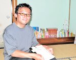 地域おこし協力隊の山本さんが開設した私設図書館。徐々に蔵書の冊数は増やす計画＝新温泉町浜坂
